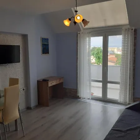 Apartment Art - Valentina *